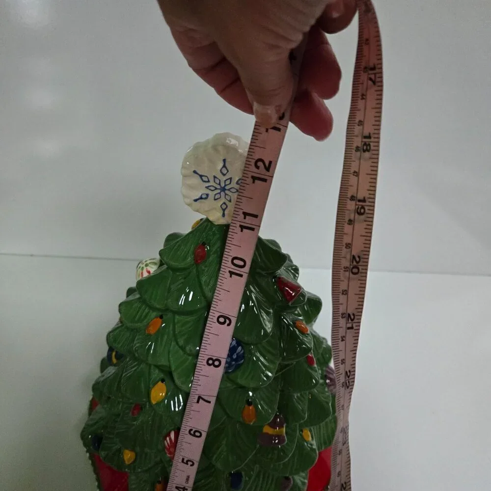 Temptations By Tara Christmas Tree Cookie Jar 940048